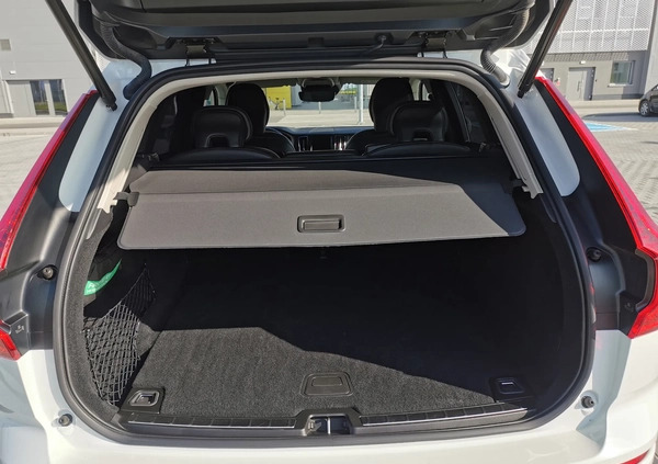 Volvo XC 60 cena 172000 przebieg: 52000, rok produkcji 2021 z Żory małe 92